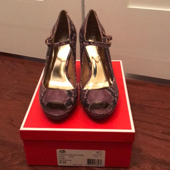 NWT Coach peep toe platform heels - Picture 3 of 7